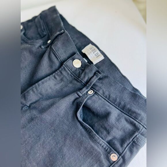 AGOLDE BLACK DENIM JEANS CUT #44890, STYLE NUMBER A018-799 SIZE 28 - Picture 9 of 10